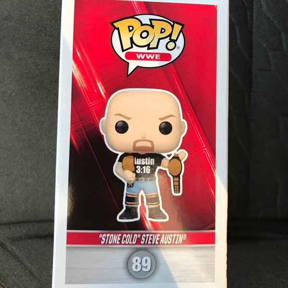7-Eleven Exclusive Stone Cold Steve Austin Funko - Picture 3 of 6